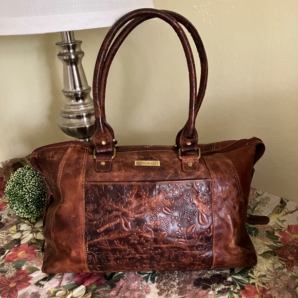 Flower Embossed Handmade Brown Leather Handbag Shoulder Bag by Valenchi - Picture 5 of 16